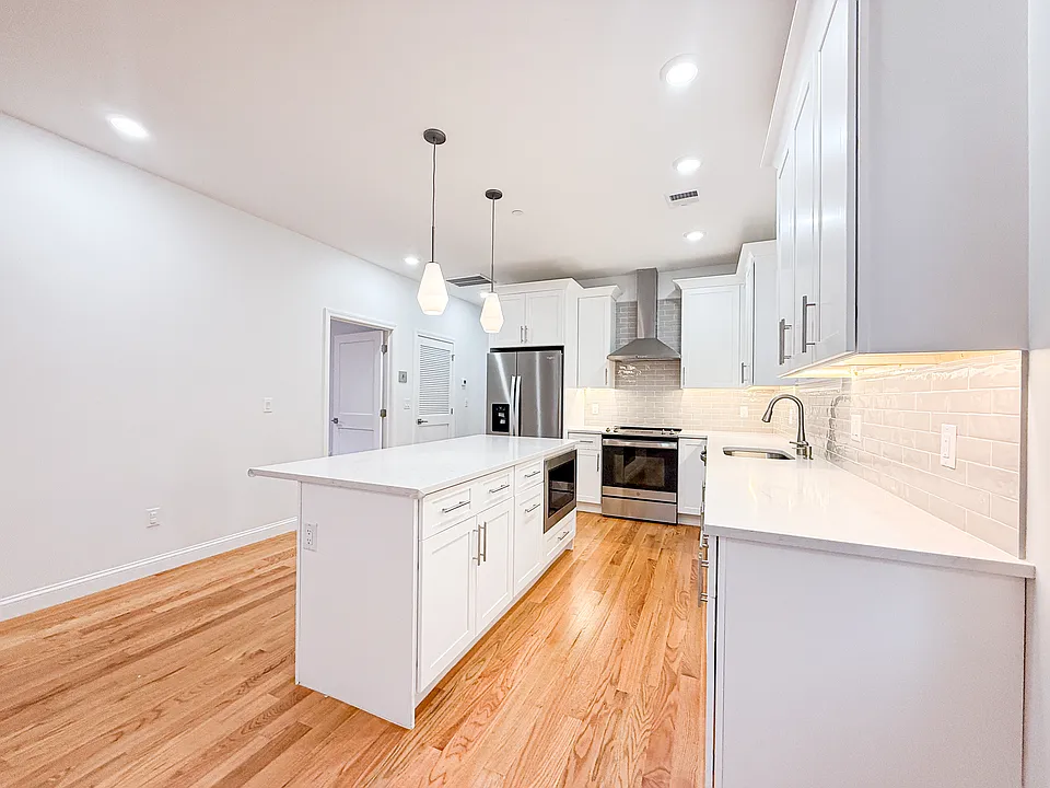 81 Ballou Ave #2