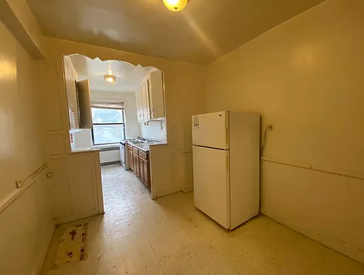 Rented by S&M Associates Realty LLC | media 1