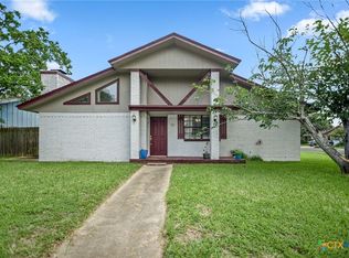 102 Sagemont Ave, Victoria, TX 77904