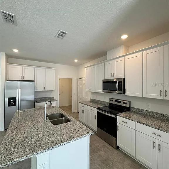 2297 Treasure Hill St — Photo 8