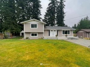 12808 Military Rd E, Puyallup, WA 98374