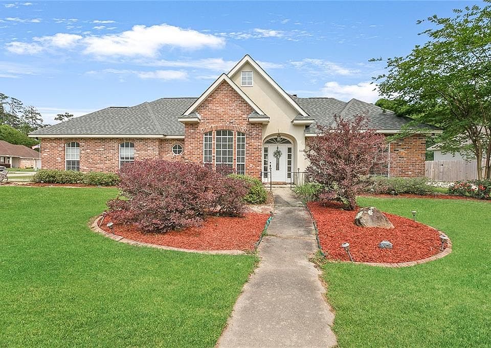 1st image of 516 Turnwood Dr