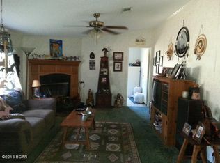 10011 Western Rd, Fountain, FL 32438