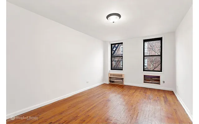 Sold by Douglas Elliman | media 7