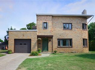 18 Palm St, Lackawanna, NY 14218