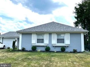 39 Haskell Ln, Willingboro, NJ 08046