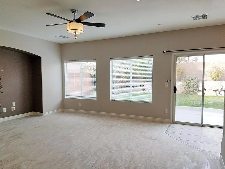 8046 Glimmerglass Ave — Photo 3