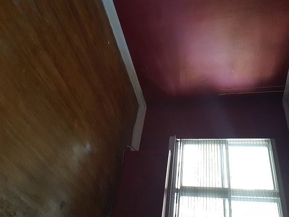 5th image of 2580 48th St