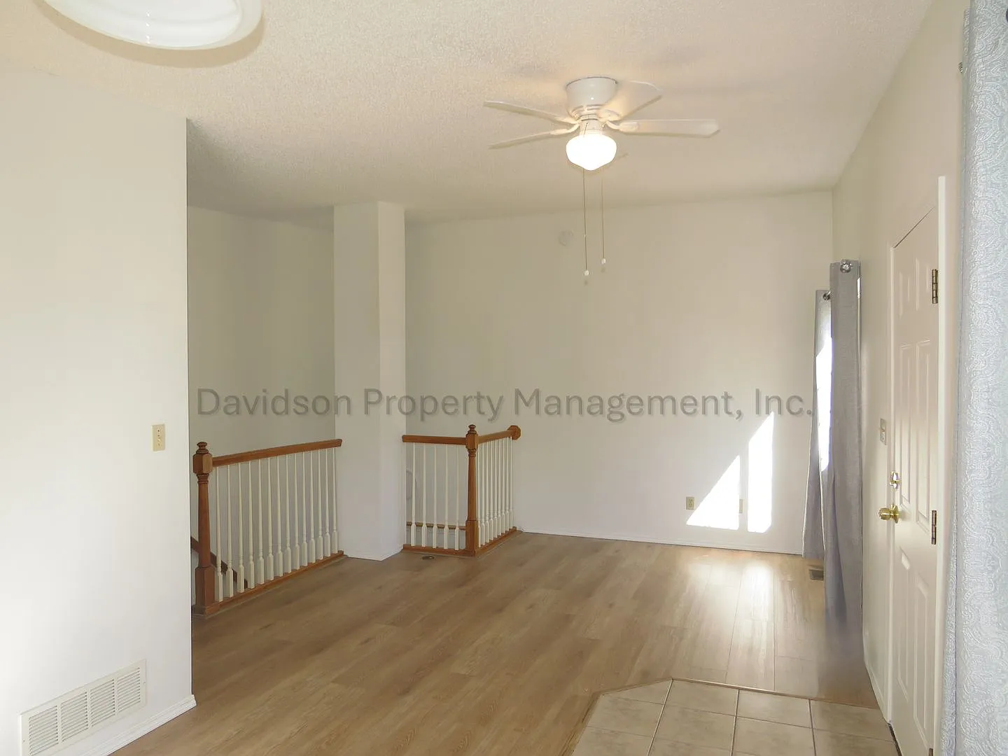 Cozy 3 Bedroom Unit in Old Colorado City — Photo 2