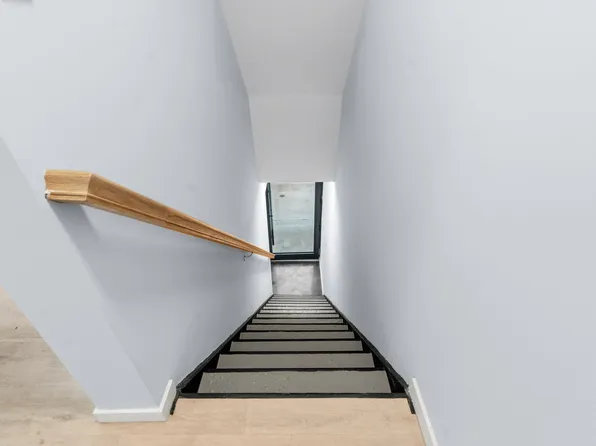 33a Keen Court image 9 of 44