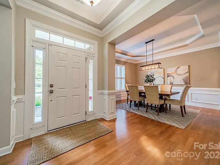 424 Ranelagh Dr — Photo 29