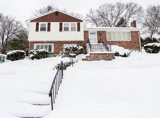 10 Sunset Dr, Randolph, MA 02368