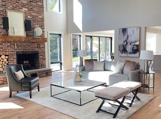 2830 W Fox Chase Cir, Doylestown, PA