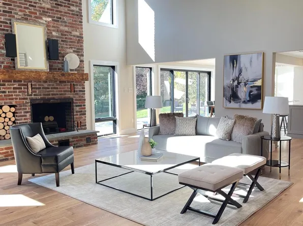 2830 W Fox Chase Cir, Doylestown, PA 18902