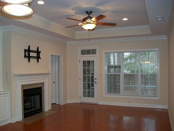 5th image of 5045 Whitner Dr