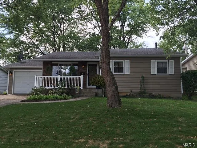 803 Lancelot Ln photo 1