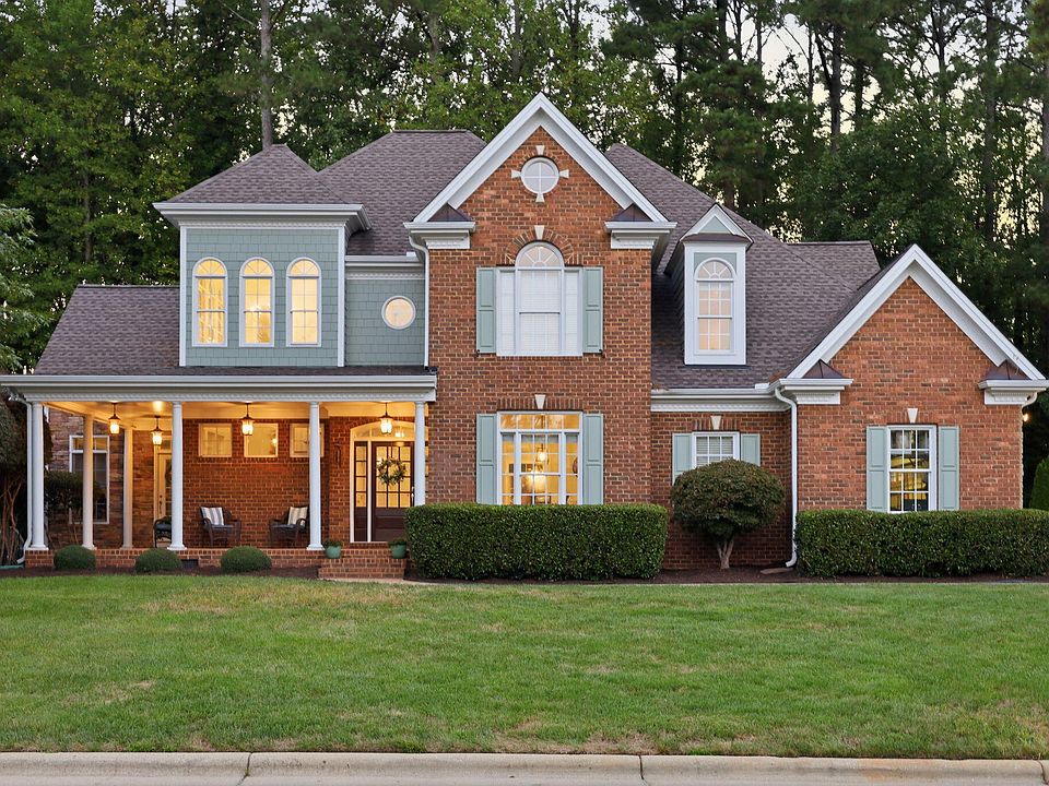 1st image of 405 N Harrison Place Ln