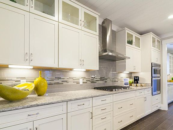 Gourmet Kitchen