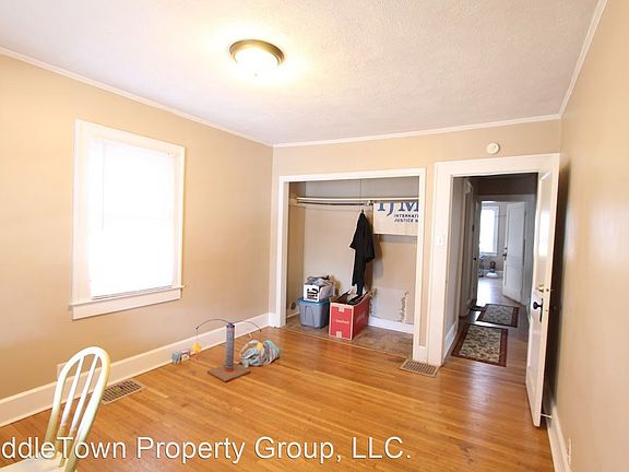 4th image of 608 N Alameda Ave #A