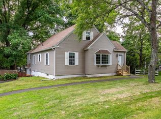 289 Morgan St, South Hadley, MA 01075