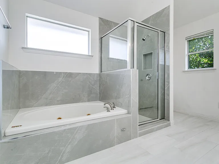 1013 Rodin Ln — Photo 7