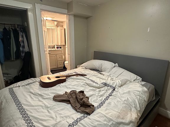 3rd image of 109 North St #109