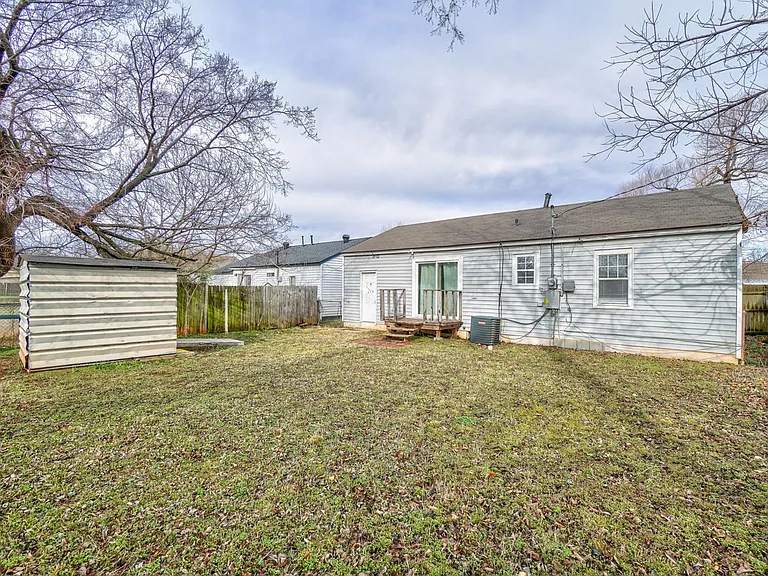3900 Mallard Dr — Photo 33