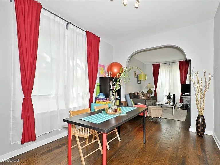 1701 N Maplewood Ave #1 — Photo 5