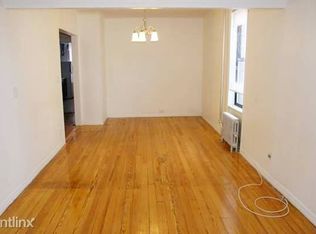 74-02 64th Pl, Flushing, NY 11385