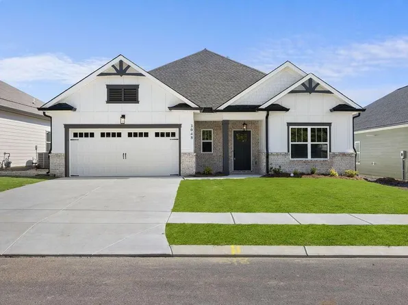 9126 Knolling Loop #13, Ooltewah, TN 37363