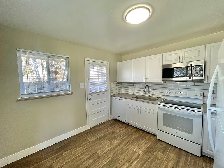 6190 S Prescott St — Photo 5