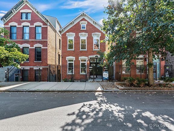 3rd image of 1719 W Le Moyne St