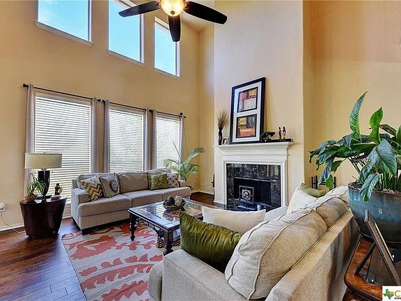 3rd image of 1209 Four Seasons Farm Dr