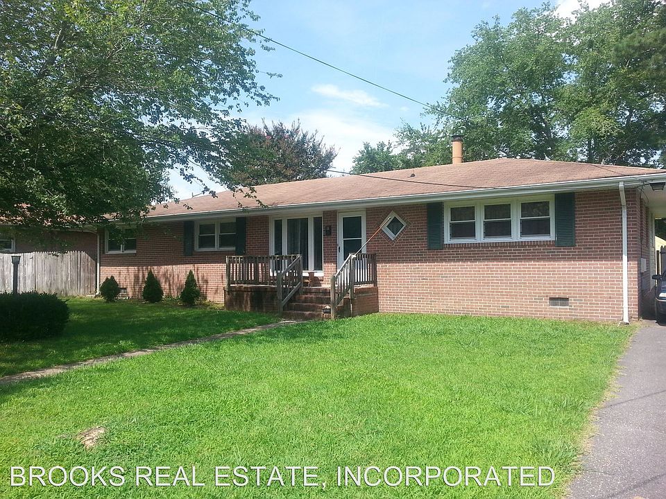 1st image of 13 Lewallen Dr