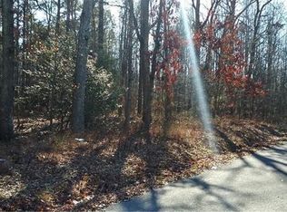 19715 Thelma Ave, South Chesterfield, VA 23803