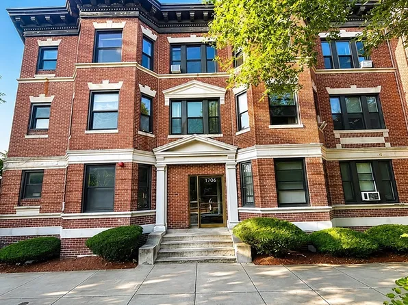1706 Commonwealth Ave APT 31, Brighton, MA 02135