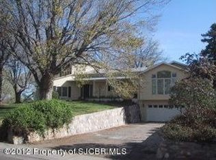 620 N Gladeview Dr, Farmington, NM 87401