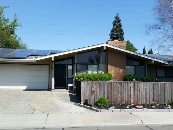 3513 Queenstown Rd, Trussville, AL 35173