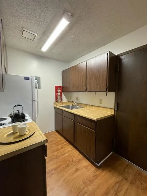 1315 D Street, #8 — Photo 2