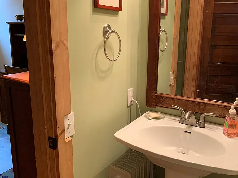 40 Houghtaling Rd — Photo 20