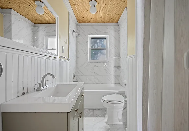 6 Rademan Pl — Photo 9