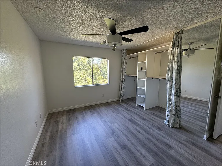 10187 Indian Summer Dr #A — Photo 8
