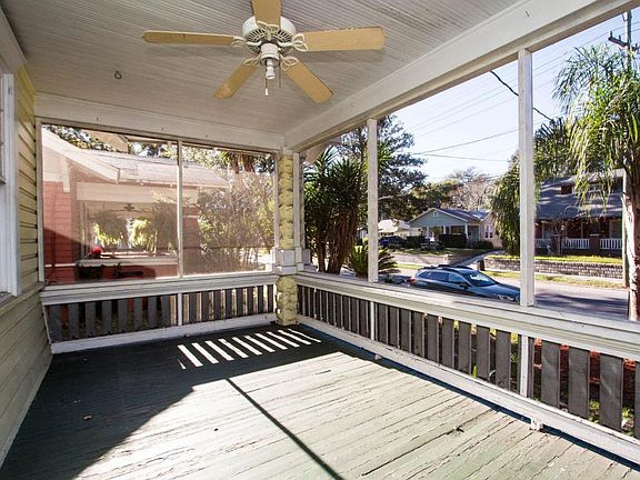 4th image of 3858 Herschel St