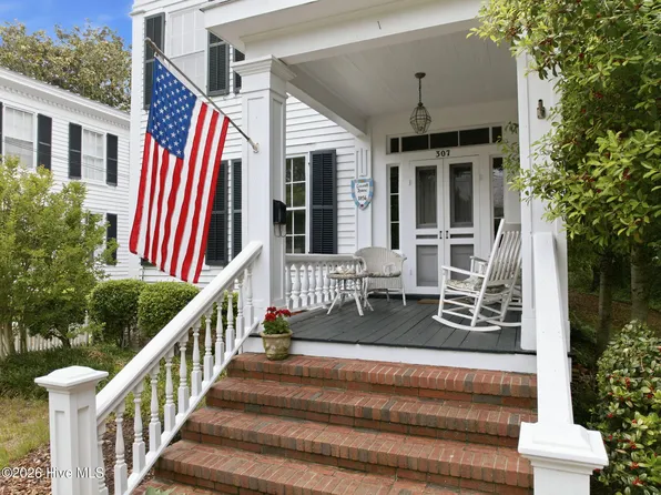 307 Ann Street, Beaufort, NC 28516