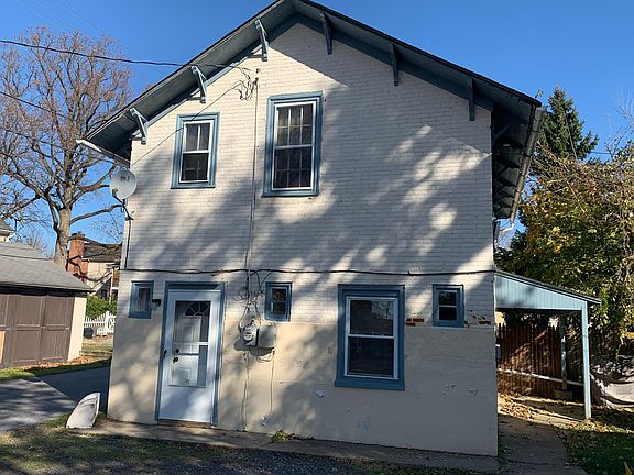 2nd image of 325 Washington Ave