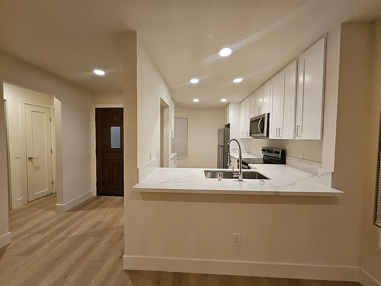 3525 Lebon Dr #101 — Photo 8