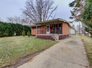611 W Parkwood Ave, Springfield, OH 45506