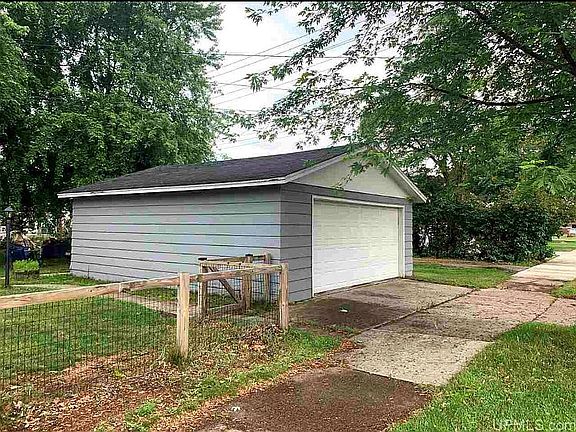 3rd image of 721 Minnesota Ave