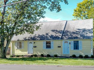 221 Meadows End Rd #1, Milford, CT 06460