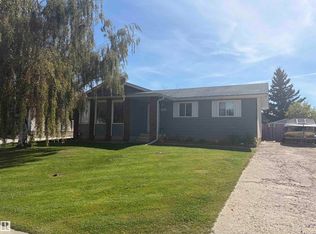 10623 107th St, Westlock, AB T7P 1E3